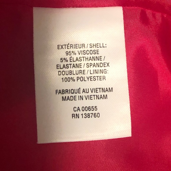 Beautiful ladies Pink Blazer - Picture 4 of 6